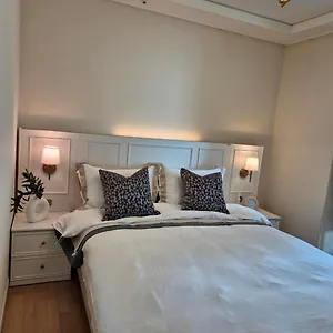 아파트 Lumini House, 서울특별시